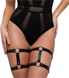 Sangle de cuisse noire avec anneaux métalliques pour contrôle et élégance