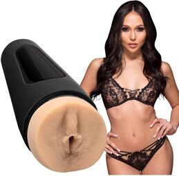 Ariana Marie