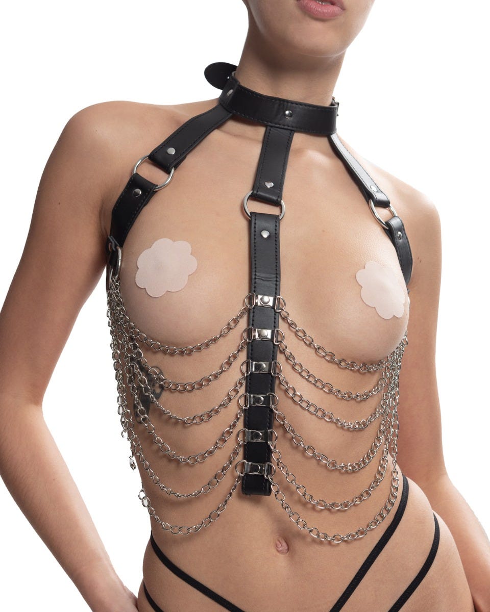 Harnais noir avec chaines pour femme