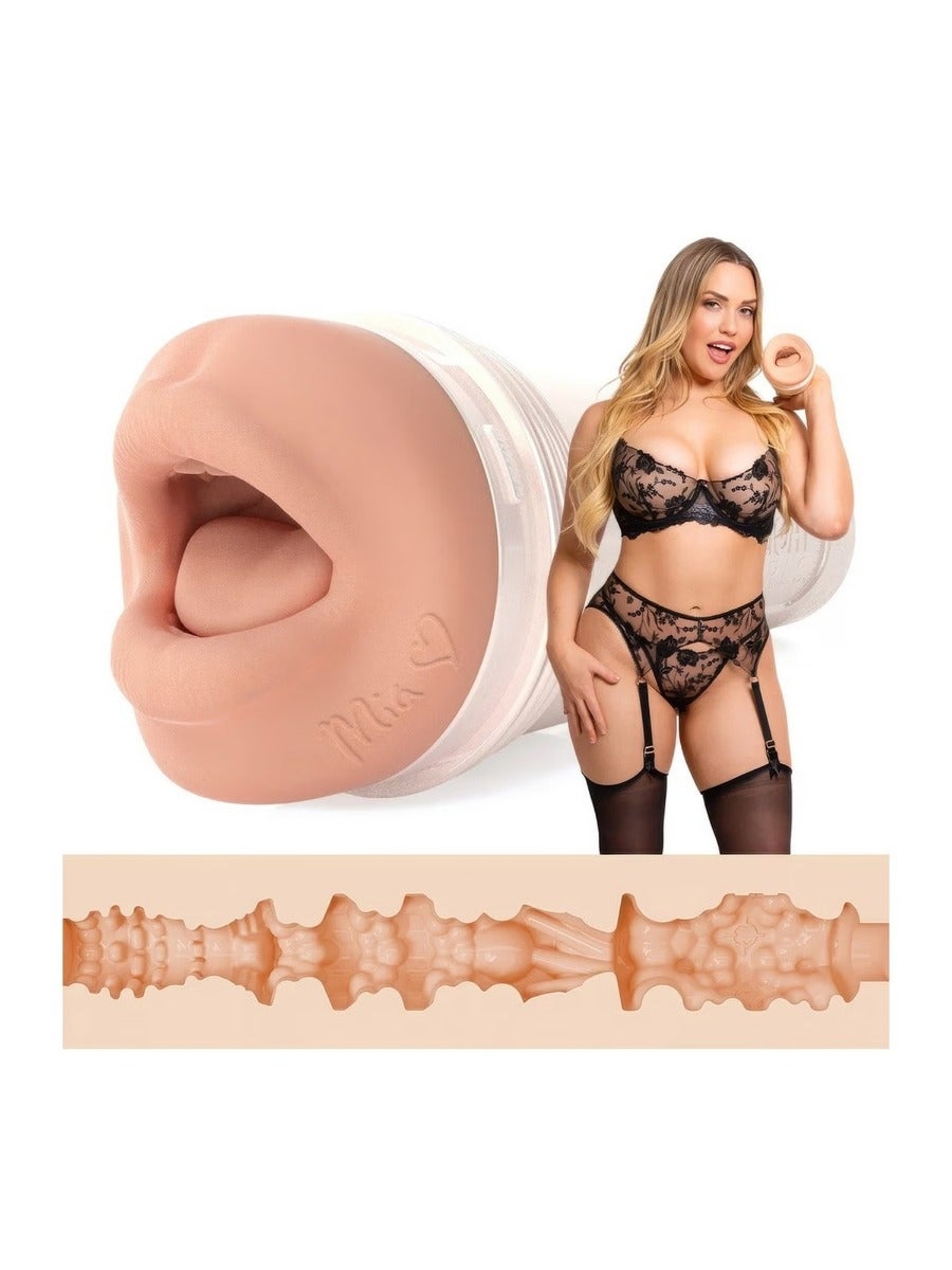 Masturbateur bouche Mia Malkova Headshot