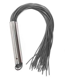 Martinet homme manche métal lanières PVC Noir