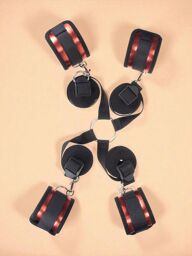 Kit d'attaches de lit