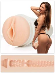 Masturbateur vagin Riley Reid Utopia Beige