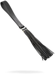 Maze Tassel Flogger Black