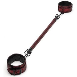 Fifty Shades – SWEET ANTICIPATION Barre d’Écartèlement avec Menottes – Rouge