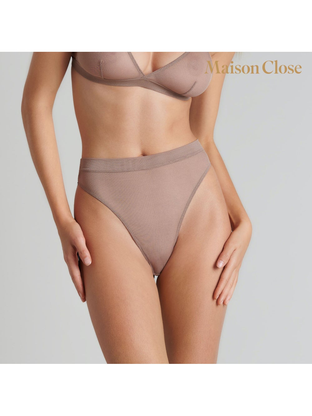 String Taille Haute Corps à Corps Taupe