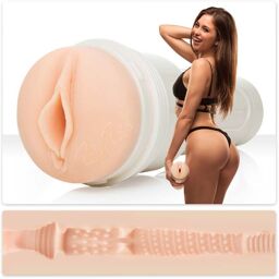 Masturbateur Riley Reid Vagin Utopia Beige