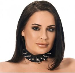 Collier, largeur 4 cm. avec rivets