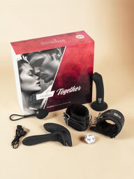 Coffret sextoys pour couple avec anneau vibrant, dildo, boules de geisha et accessoires