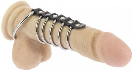Camisole pénis de 6 anneaux en métal