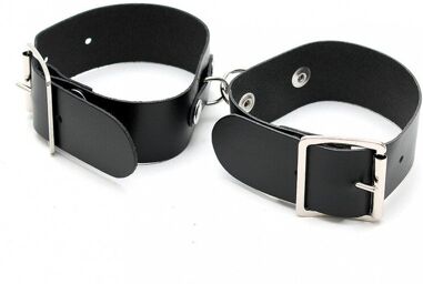 Menottes poignets simple avec anneau