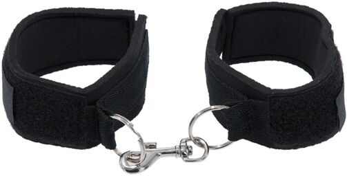 Menottes First Timer Fetish Fantasy