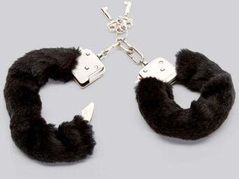 Menottes en métal avec fourrure Furry Handcuffs noir Noir