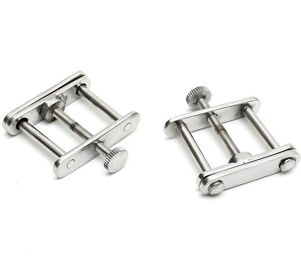 Pinces à seins avec vis