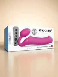 Strap-on vibrateur flexible avec télécommande taille XL