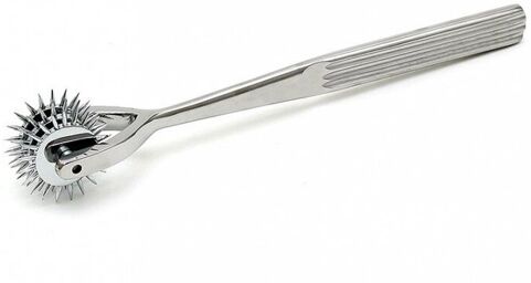 Roulette de Wartenberg avec 3 pointes