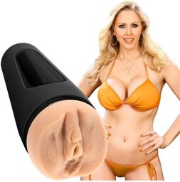 Julia Ann